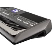 Yamaha PSRS670 Portable Keyboard