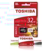 Toshiba EXCERIA M302 32GB MicroSDHC Card+ Toshiba D100E Headphone
