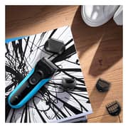 Braun Wet & Dry Shaver 3010BT