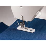 Singer Sewing Machine 8280