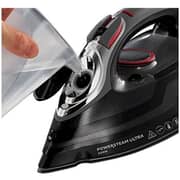 Russell Hobbs Ultra Power Steam Iron 20630-56