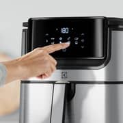 مقلاة هوائية إلكترولوكس اكسبلور 6 طراز E6AF1-720S