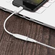 Maxguard Lightning to 3.5mm Adapter White