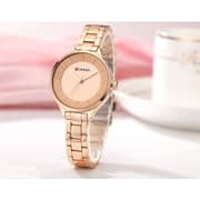 CRN9015-RG-Sophistication with effortless glamour