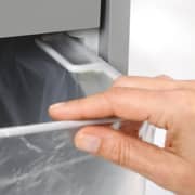 Dahle Strip Cut Shredder 106