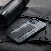 Uniq Hybrid Case Charcoal iPhone 12 Pro