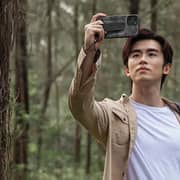 Uniq Hybrid Case Charcoal iPhone 12 Pro