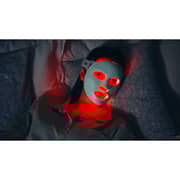 Qure Rejuvalight Pro Face Wear Clinical Grade LED Light Therapy Mask MJ-03
