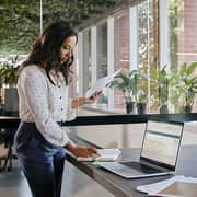 HP EliteBook 860 G9 (2022) Laptop - 12th Gen / Intel Core i7-1255U / 16inch WUXGA / 256GB SSD / 16GB RAM / Shared Intel Iris Xe Graphics / Windows 11 Pro / English Keyboard / Silver / International Version - [6C190UT#ABA]