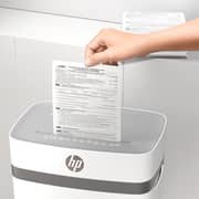 HP ONE SHRED 2810 Cross-Cut Paper Shredder