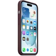 Apple Finewoven Case With Magsafe Mulberry iPhone 15