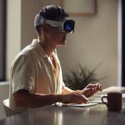 Apple MQL83LL/A Vision Pro VR Headset White