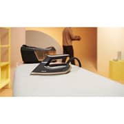 Philips PerfectCare 6000 Series Steam Generator Iron PSG6064/86