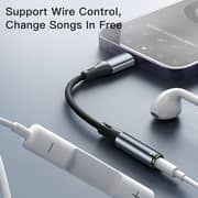 Yesido 8 Pin to 3.5mm Female Audio Adapter Black