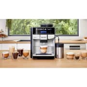 Bosch Fully Automatic Coffee Machine Vero Barista 600 Silver- Removable water tank - 1500 Watt - TIS65621RW