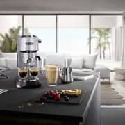 Delonghi Dedica Arte 15-Bar Manual Espresso Machine – EC885.M