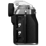 Fujifilm X-T5 Mirrorless Camera Silver + 16-50mm F/2.8-4.8 Lens