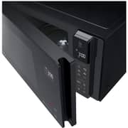 LG 25 Liter | Grill NeoChef Microwave Oven |Smart Diagnosis and Inverter | Display is Arabic Only