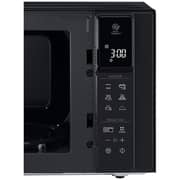 LG 25 Liter | Grill NeoChef Microwave Oven |Smart Diagnosis and Inverter | Display is Arabic Only