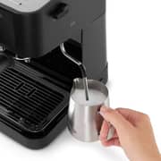 Delonghi Stilosa 15-Bar Manual Espresso Machine – EC235.BK
