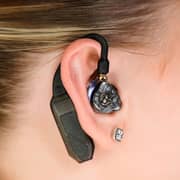 مضخم صوت مع DAC من آي أف آي بتقنية بلوتوث قابل للإرتداء GO pod Air