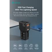 Devia G520 Global Multi Function Mini Charger Black - 102040