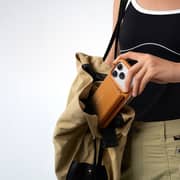 Levelo Vertex Wallet Case Orange iPhone 17 Pro - LVLVRTX17PORG