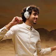 Bose QuietComfort Ultra (2nd Gen) Wireless Over Ear Headphones White Smoke