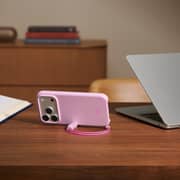 Beats Kickstand & Camera Control Case Pebble Pink iPhone 17 Pro - MGY84LL/A