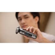 Philips i9000 Wet & Dry Electric Shaver - X9002/05