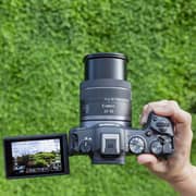 Canon Mirrorless Camera Body Black EOS R8 With LP-E17 Battery