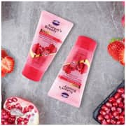 Nature's Bounty Venos Strawberry & Pomegranate Face Wash 150ml (Pack of 1)