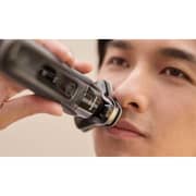 Philips i9000 Wet and Dry Electric Shaver - X9002/05