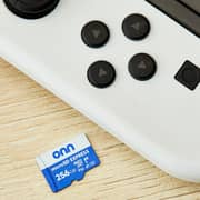 ONN Express MicroSDXC Memory Card 256GB White/Black