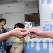 Fujifilm INSTAX Instant film Camera Green - MINI 12