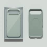 Commo Silicone Case Light Grey For iPhone 17 - AEIP17ARSILLCG