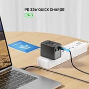 Unitek Universal Travel Adapter Black - P1121ABK01