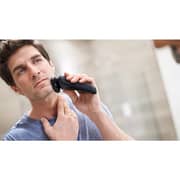 Philips Series 5000 Wet & Dry Electric Shaver 9 Watts - S5582/20