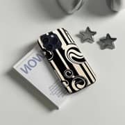 Mobcos Modern Muse Hard Case Black/White iPhone 17 Pro - 3289239560432