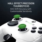 Razer Wolverine V3 Pro Wireless Controller White - RZ06-05200200-R3U1 - International Version