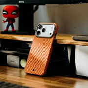 Fifth Element AURA MagSafe Case Orange iPhone 17 Pro - FEMCAA17PBO