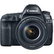 كاميرا كانون رقمية بعدسة أحادية عاكسة سوداء طراز EOS 5D Mark IV  مع عدسة مقاس 24-105 مم ومثبت صورIS ومزودة بتقنية USM.