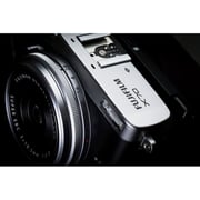 Fujifilm X70 Digital Camera Silver