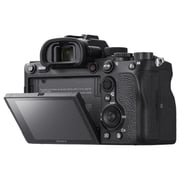 هيكل كاميرا سوني رقمية بدون مرآة طراز ILCE7RM4 a7R IV أسود.