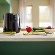 Philips Essential Air Fryer Black - HD9200