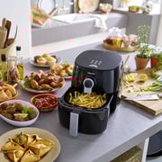 Philips Premium Air Fryer with Rapid Air Technology for Healthy Cooking, 90 Percent Less Oil, 1500 W, Black/Brown - HD9721/11