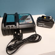 Makita 18v Li-ion Cordless Vacuum Cleaner With Charger & Battary Dcl180rfw