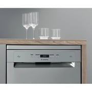 Ariston Free-standing Dishwasher LFC3C33WFXUK