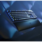 Razer Huntsman V2 Full Size Purple Switch Keyboard Black