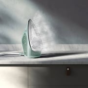 Electrolux Refine 700 Steam Iron E7SI1-82LG